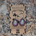 Medium Center Teardrop (Seed Beads)