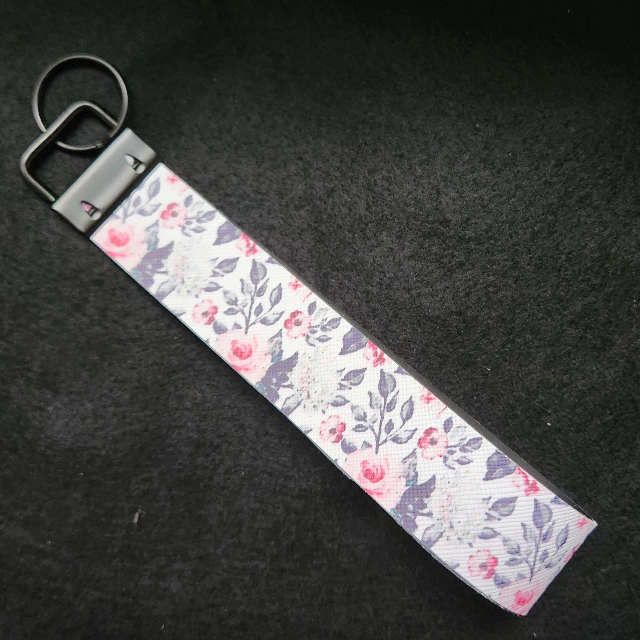 Love in Bloom Wristlet (Faux Leather)