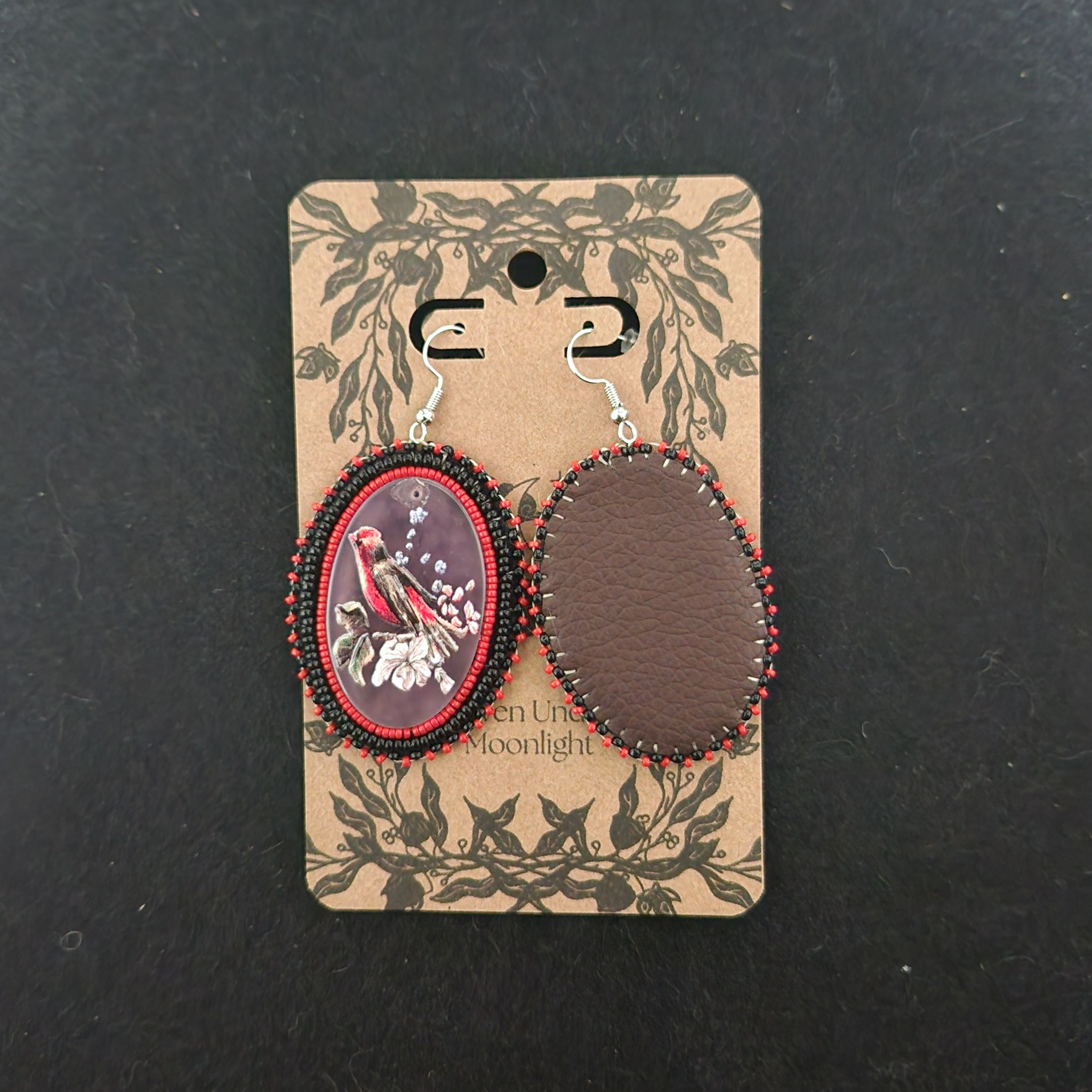 Large Center Red Cardinal (Seed Beads)