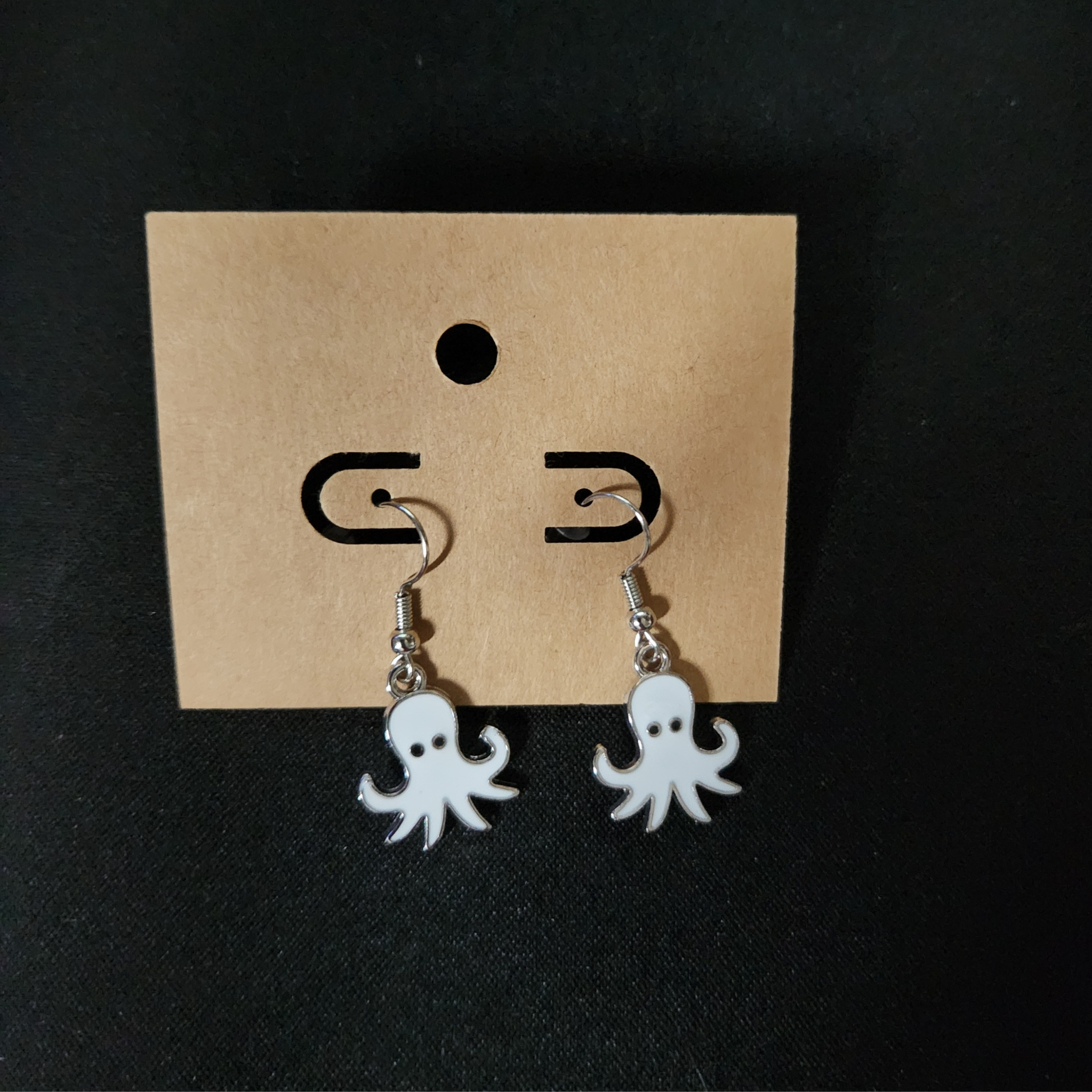 Octopus (White)